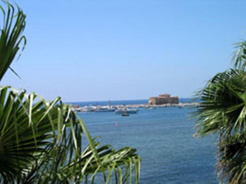 Paphinia Seaview Apartments Paphos Exterior photo